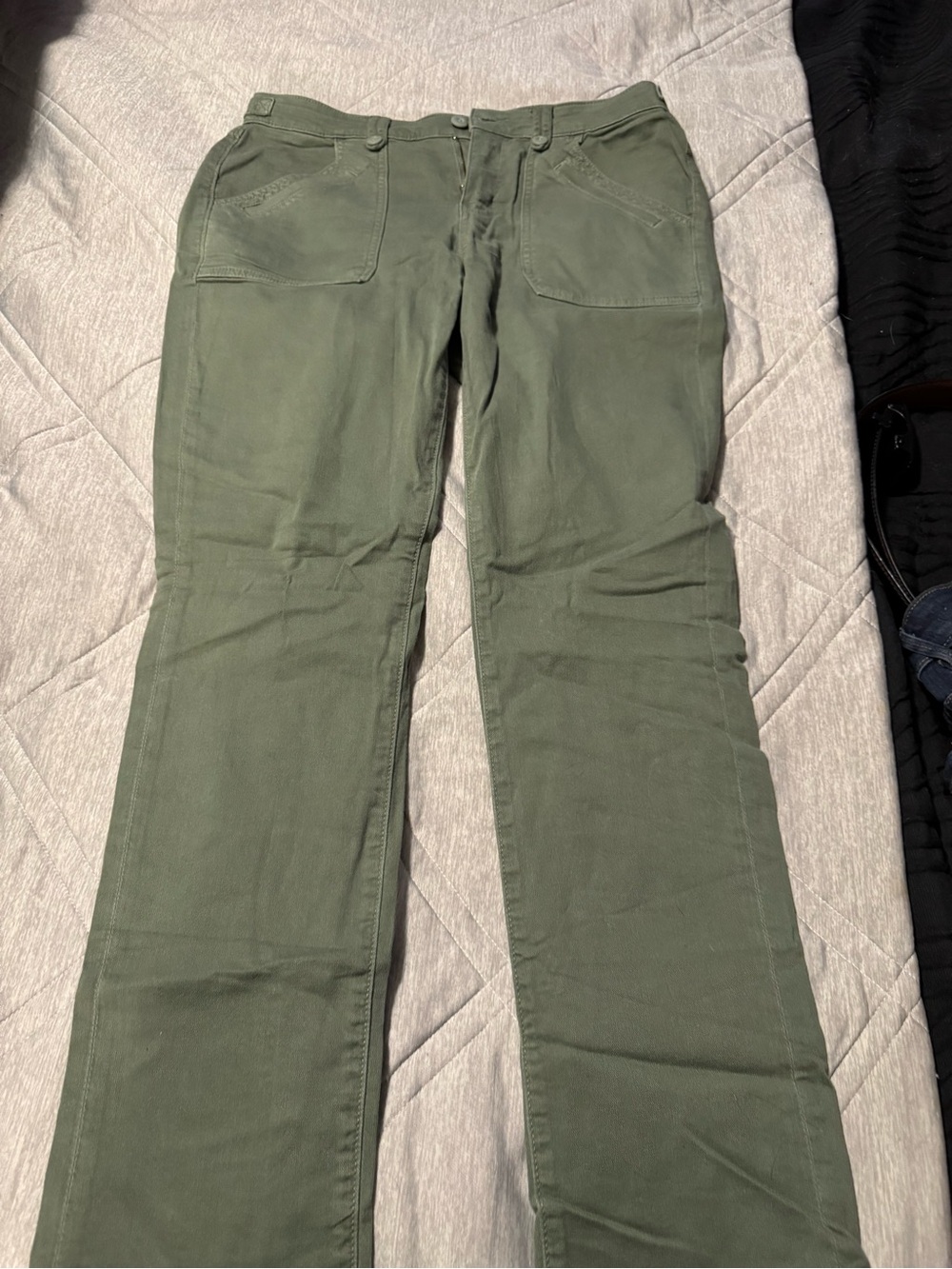 American Eagle Outfitters Olive Skinny Jeans